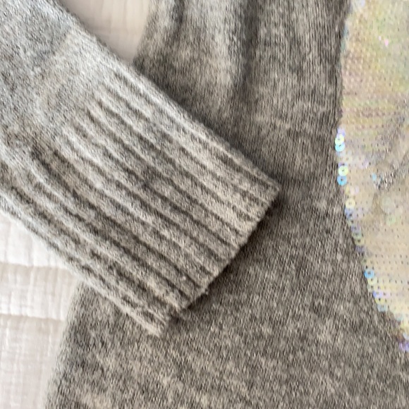 Lauren Conrad Sweater Size S - Picture 5 of 8